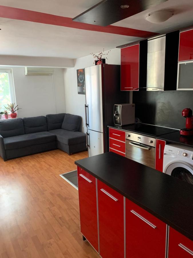 Arrogance Apartment Варна Екстериор снимка