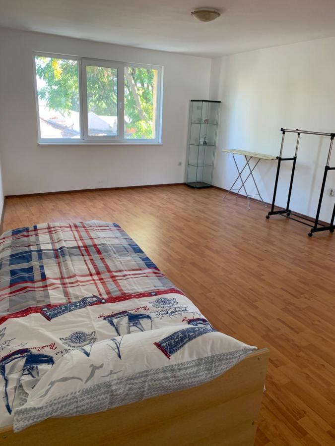 Arrogance Apartment Варна Екстериор снимка